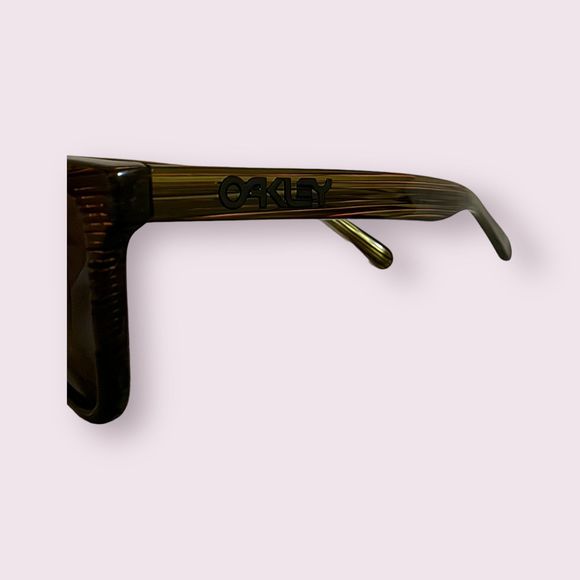 Oakley Frogskins LX Polarized Wayfarer‎ Sunglasses - Picture 5 of 10